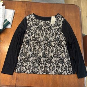 NWT Chico's Black and White Long Sleeve